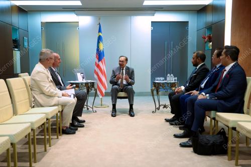 DATUK SERI ANWAR IBRAHIM