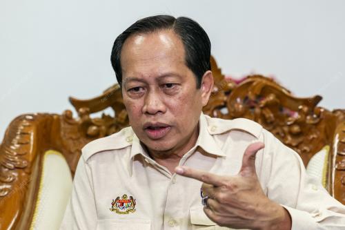 DATUK SERI AHMAD MASLAN