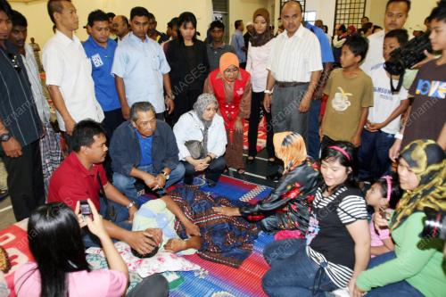 JB00_02022011_TPM_BANJIR
