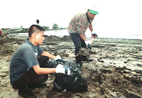 JB01-14_10_2000_BERSIH_PANTAI_14012016