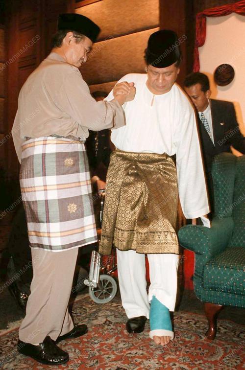 JB01-15_10_2000_PIMPIN_TANGAN_14012016
