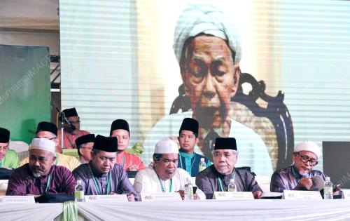 JB013_18092014_MUKTAMAR_PAS