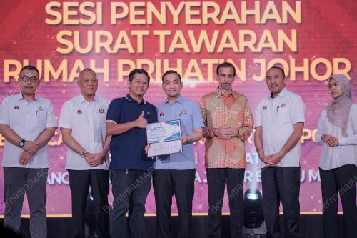 DATUK ONN HAFIZ GHAZI