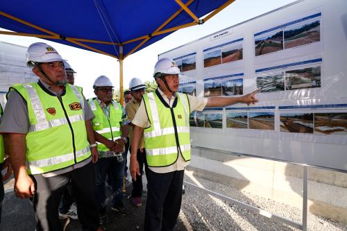 DATUK SERI AHMAD MASLAN