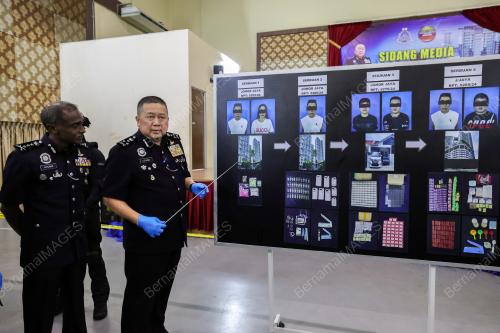 DATUK KHAW KOK CHIN 