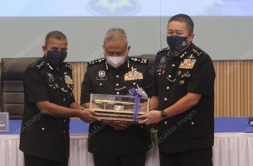 DATUK AYOB KHAN MYDIN PITCHAY