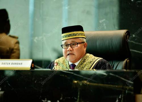 DATUK MOHD NOORAZAM OSMAN