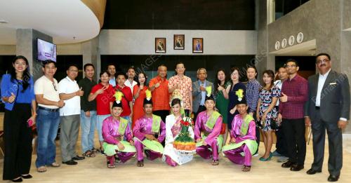 JB01_02032016_DATUK_TEE