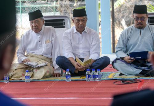 TAN SRI MUHYIDDIN YASSIN