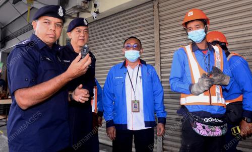 DATUK AYOB KHAN MYDIN PITCHAY