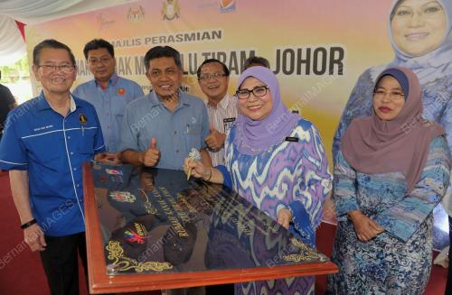 JB01_02102015_RUMAH_MINI