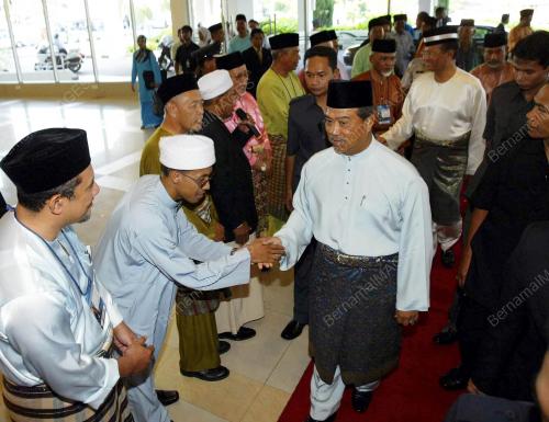MUHYIDDIN YASSIN
