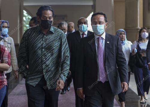 KHAIRY JAMALUDDIN ABU BAKAR