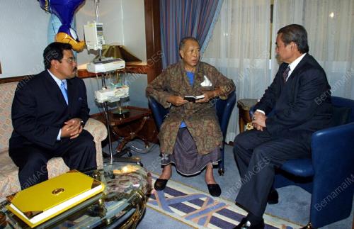 JB01_05022016_AGONG_KENANGAN