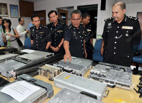 DATUK MOHD MOKHTAR MOHD SHARIFF