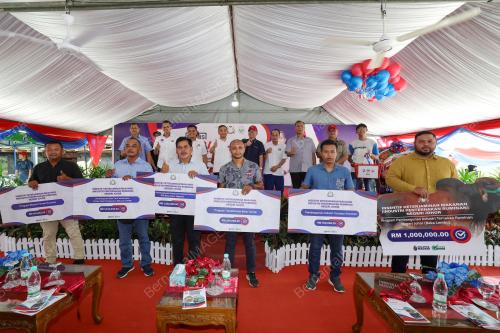 DATUK ONN HAFIZ GHAZI