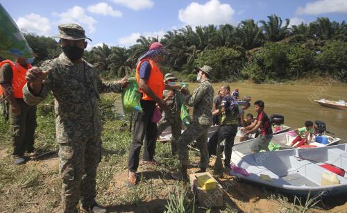 BANJIR KLUANG ORANG ASLI