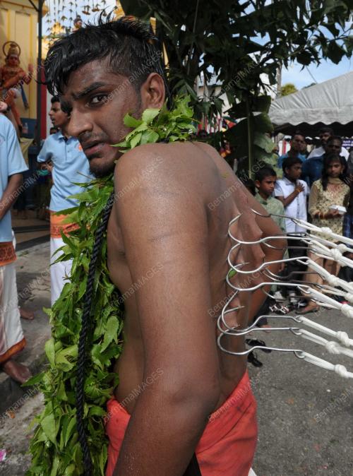 JB01_07022012_THAIPUSAM