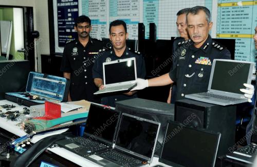 JB01_07052012_POLIS_JBS