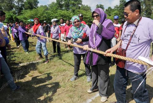 JB01_07122014_HARI_KELUARGA
