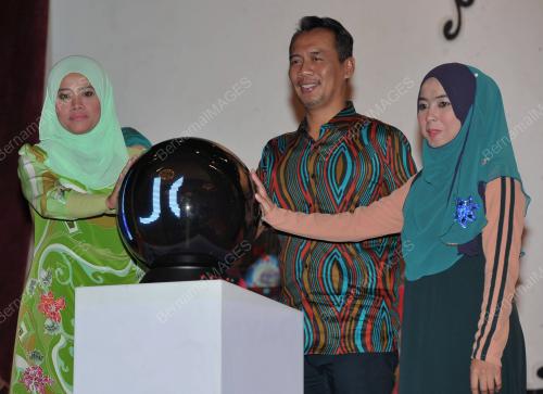 JB01_08012016_MUSLIMAH