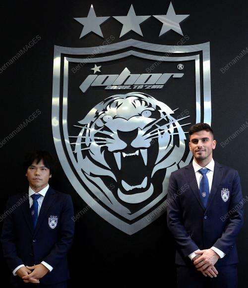 KEI HIROSE DAN FERNANDO RODRIGUEZ