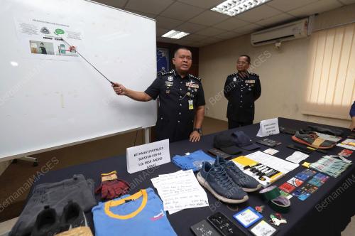 DATUK KAMARUL AZMAN MAMAT