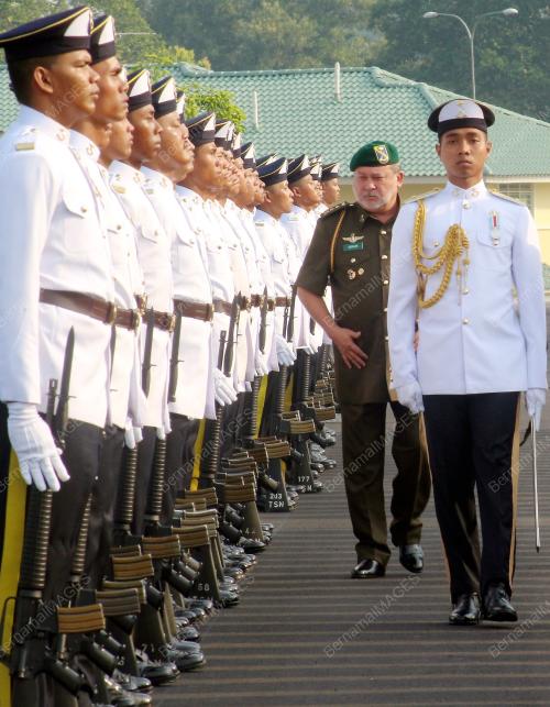 JB01_08042016_SULTAN_JOHOR