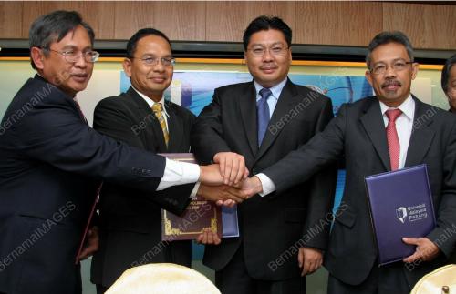 MAULIZAN BUJANG