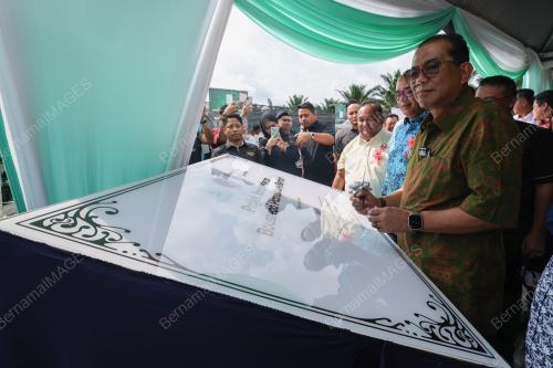 DATUK SERI MOHAMED KHALED NORDIN