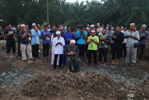 TANAH PERKUBURAN ISLAM KG PARIT KUDA