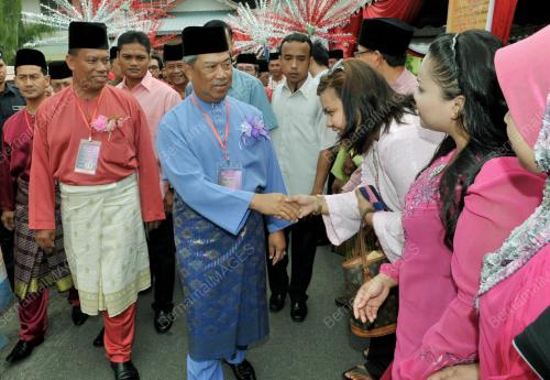 JB01_08092012_MESYUARAT_UMNO