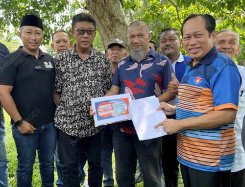 DATUK SERI AHMAD MASLAN