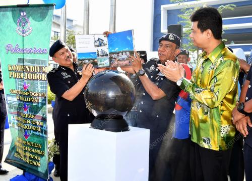 JB01_09032019_HARI_PELANGGAN-_N201903082777