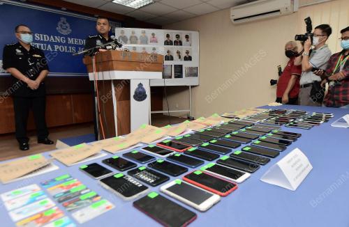 DATUK AYOB KHAN MYDIN PITCHAY