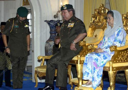 SULTAN JOHOR SULTAN IBRAHIM ISKANDAR