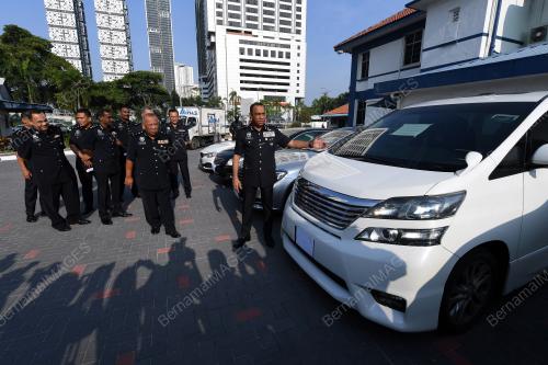 JB01_10022018_KONGSI_GELAP_360