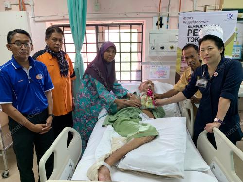 JB01_10032019_PUISI