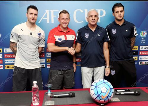 JB01_10052016_PIALA_AFC