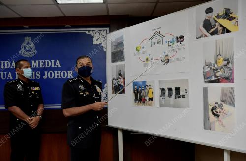 DATUK AYOB KHAN MYDIN PITCHAY