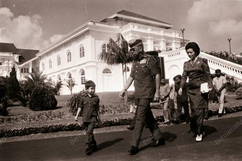 SULTAN JOHOR