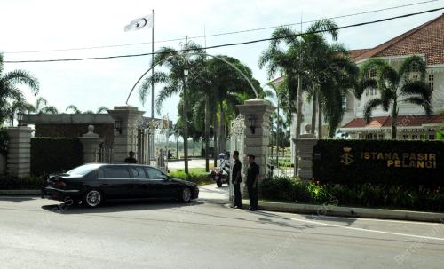 JB01_11052013_NAJIB_SULTAN