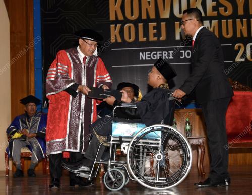 JB01_11082018_MB_KOLEJ_KOMUNITI-BN201808085236-2