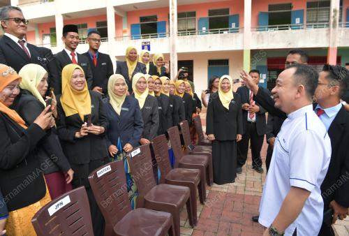 JB01_11112019_DEWAN_SEKOLAH