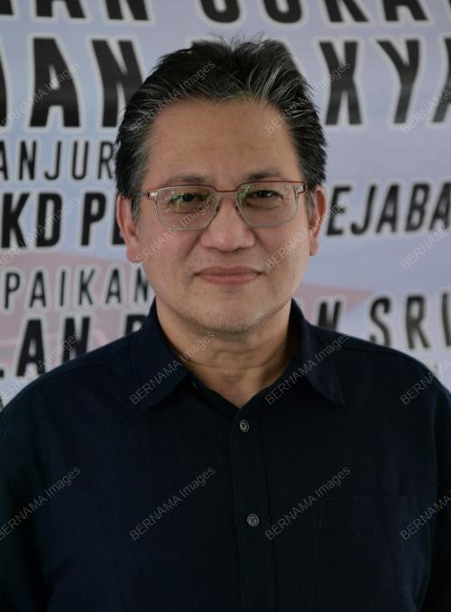 DATUK NUR JAZLAN MOHAMED