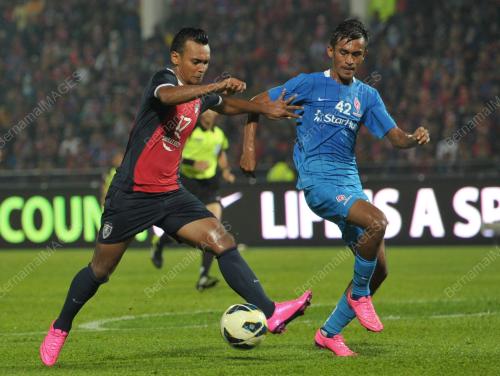 JB01_12082015_JDT_VS_LIONS_XII