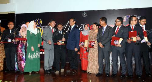 JB01_12122013_HARI_PENERANGAN