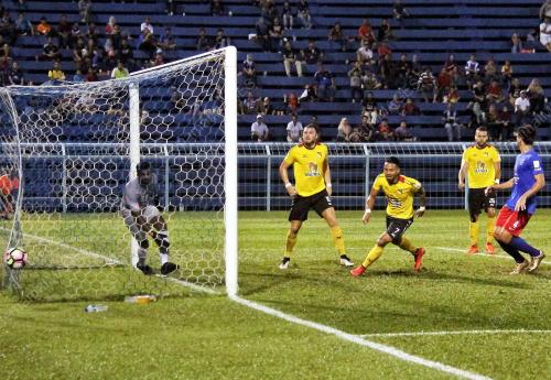JB01_14042017_LIGA_PERDANA