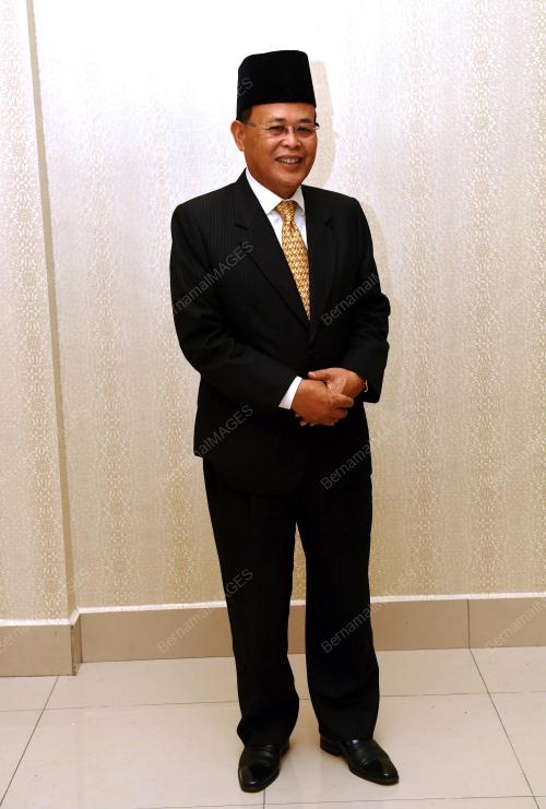 JB01_14052018_MB_JOHOR_MASUK_PEJABAT
