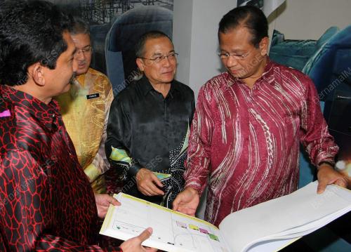 ABDUL GHANI OTHMAN